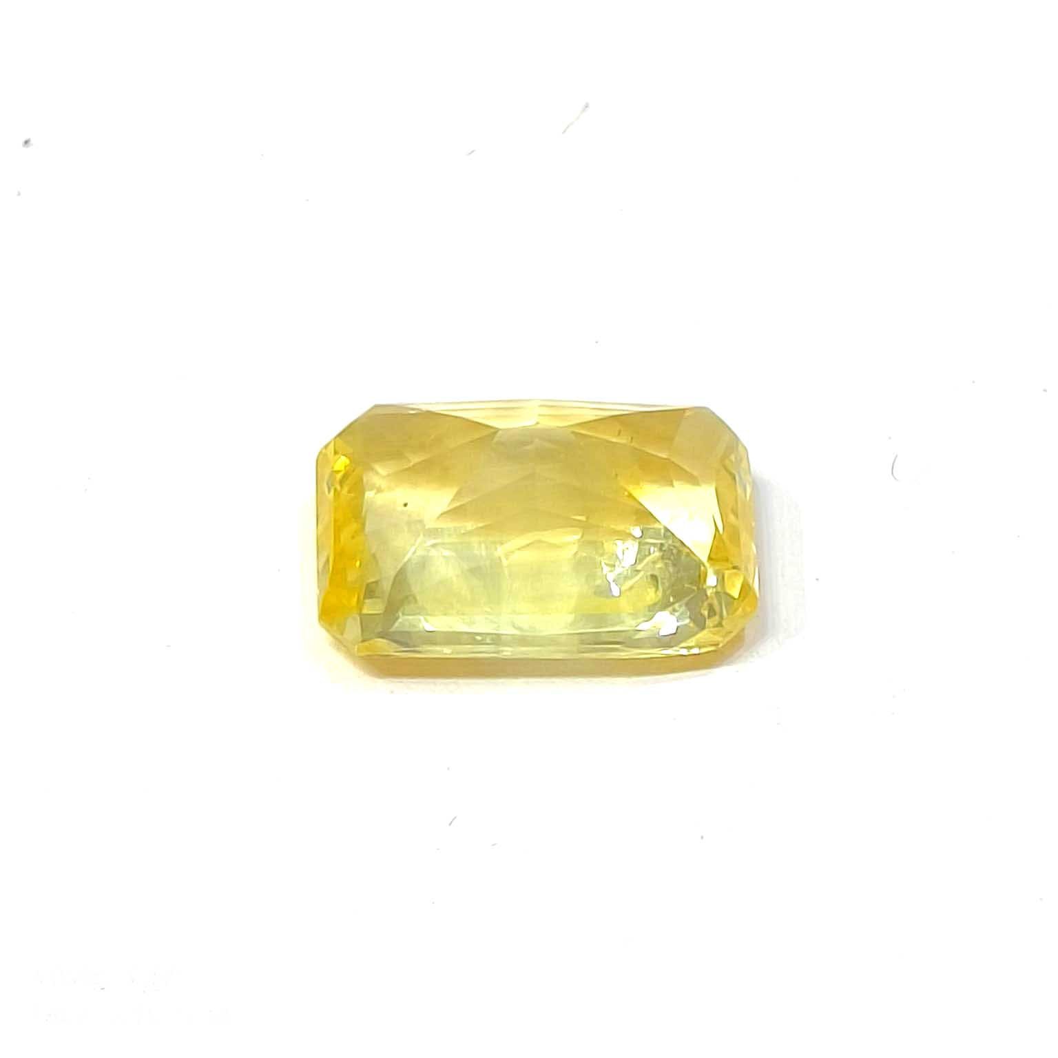 Yellow natural sapphire