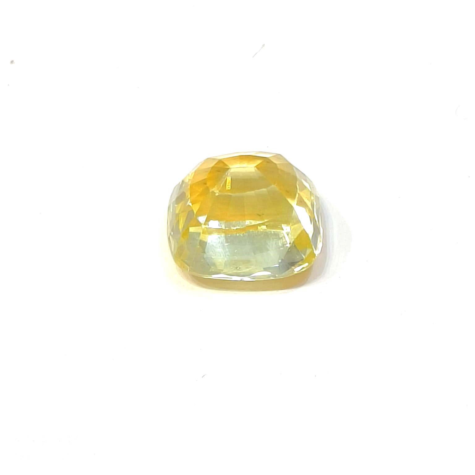 Yellow natural sapphire